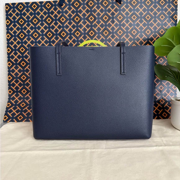 NWT ,Tory Burch Blake center zip Navy Blue with gold hardware Tote Bag - Picture 11 of 16